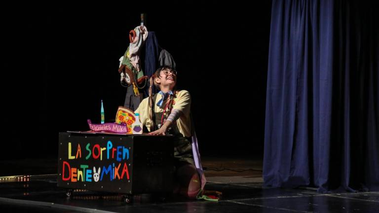 ‘Mika y su Ozo de peluche’ se presentó en el programa ‘Artes Escénicas en tu Escuela’.