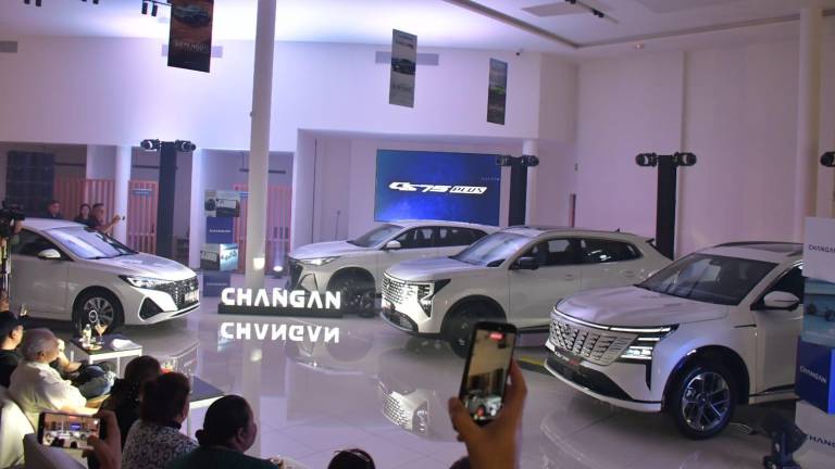 Changan Culiacán presenta sus nuevas unidades al público sinaloense.