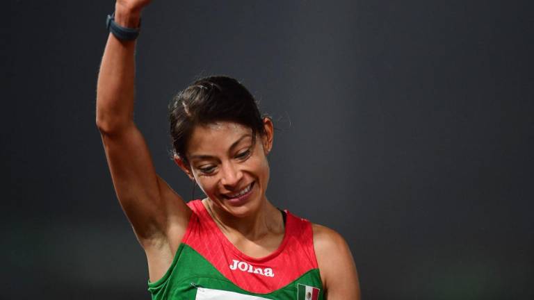 Galván impone récord mexicano y queda cerca de la final en los 5 mil metros planos en Tokio 2020