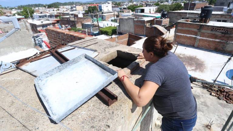 En Mazatlán, las colonias Montuosa y Obrera son las que más han sufrido el desabasto de agua, dicen vecinos