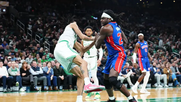 Los Pistons se impuso a los Celtics para poner su registro en 21-5 para liderar el Este.