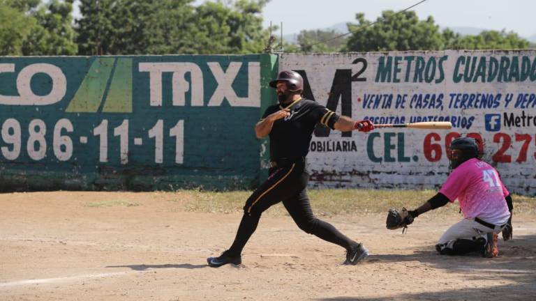 Astros de Mazatlán opacan a Taller AS-Ruiz, en el beisbol del Polluelos