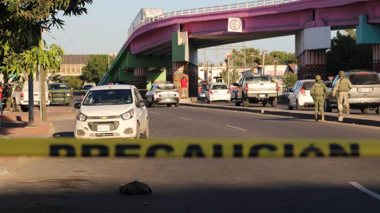 Un hombre queda lesionado tras una agresión armada en la Calzada Aeropuerto, en Culiacán.