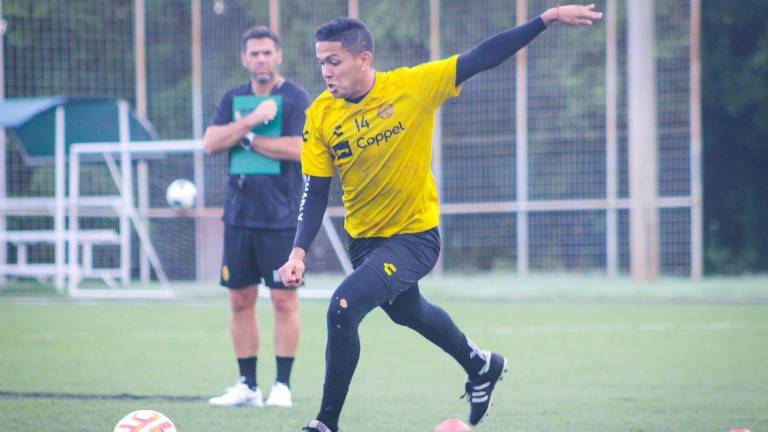 Alan Vega admite que el buen ambiente prevalece en el seno del vestidor de Dorados de Sinaloa.