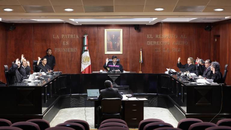 Los ministros revocaron la decisión de un tribunal colegiado que había favorecido a la empresa controlada por Ricardo Salinas Pliego.