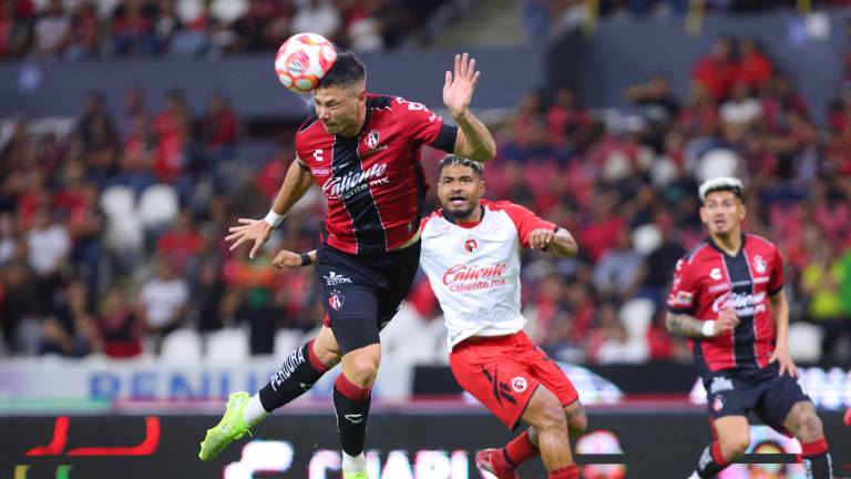 Atlas se impone en casa.