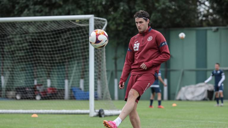 Santiago Giménez volvió a marcar el sábado con la playera de Cruz Azul.