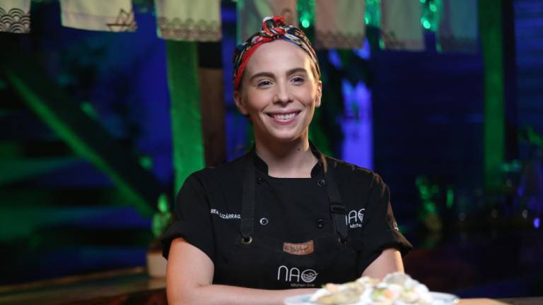 La chef mazatleca Andrea Lizárraga es la fundadora de la Nao Kitcher Bar en el puerto y ahora recibe un reconocimiento por su trabajo.