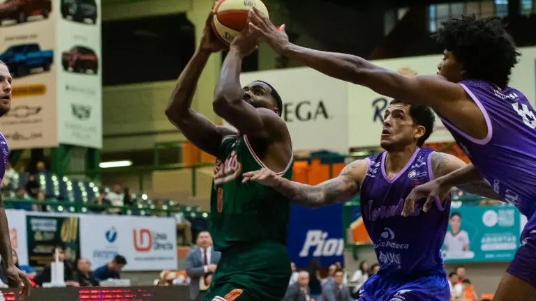 Mazatlán mostró garra y juego colectivo para conquistar un triunfo clave.