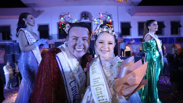 María Paula es Reina Infantil y Héctor Limón Rey de la Alegría del Carnaval de Mazatlán