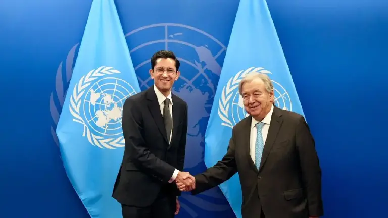 Roberto Velasco, titular de Relaciones Exteriores, y António Guterres, secretario general de la ONU.