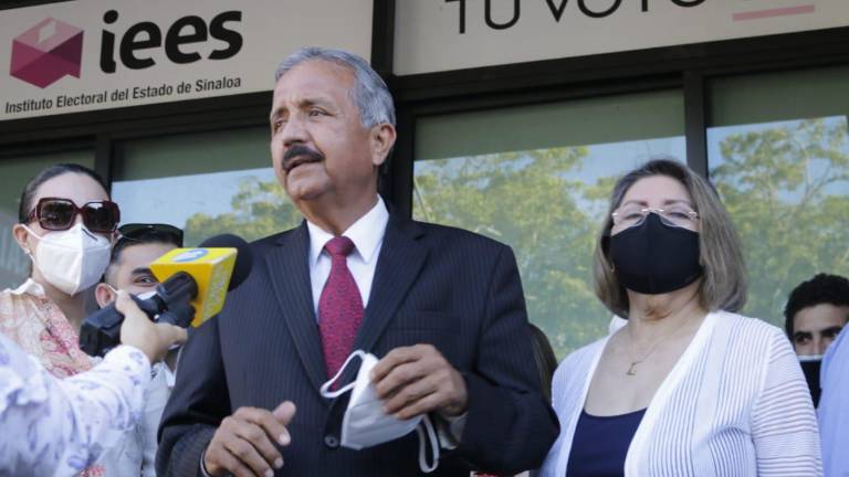 Jesús Estrada Ferreiro se dijo seguro del apoyo de los partidos y llamó a la unidad para ganar de nuevo la Alcaldía.