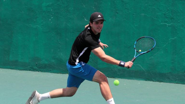 Mariano Hinojos sigue incontenible en el Torneo de Tenis Nancy Grimes de Semana Santa