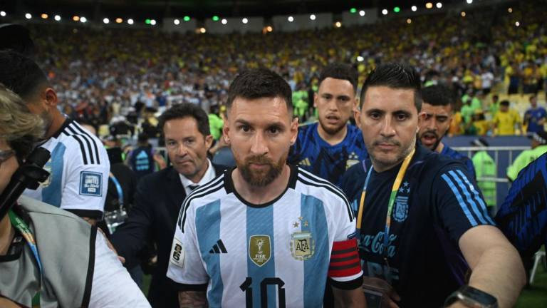 Lionel Messi fue quien decidió sacar a sus compañeros de la selección de Argentina, tras los disturbios en el Maracaná.