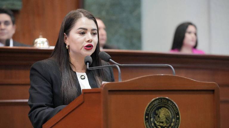 Guadalupe Cázares Gallegos, presidente de la Comisión de Juventud y Deporte del Congreso del Estado.