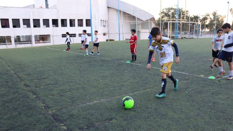 Los futbolistas podrán regresar a las escuelas de futbol de la UAS en Culiacán.