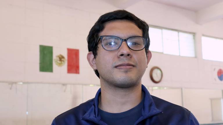 Eross Acosta, hermano de la seleccionada olímpica Briseida Acosta, gana oro en Nacional de Taekwondo