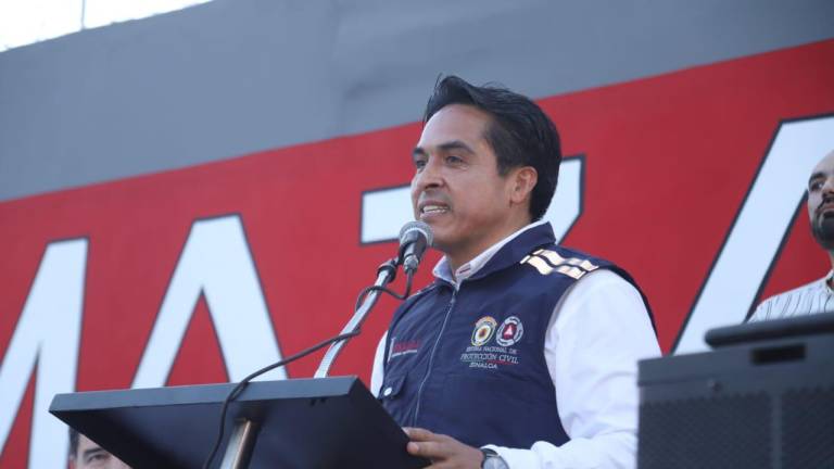 Aurelio Roy Navarrete Cuevas, director del Instituto Estatal de Protección Civil, llama a la población a seguir los protocolos oficiales en caso de emergencia.