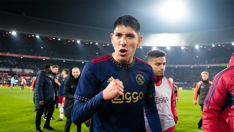 Edson Álvarez festeja el triunfo del Ajax.