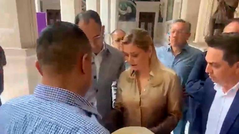 La Gobernadora de Chihuahua recibió el citatorio de la Fiscalía General de la República.