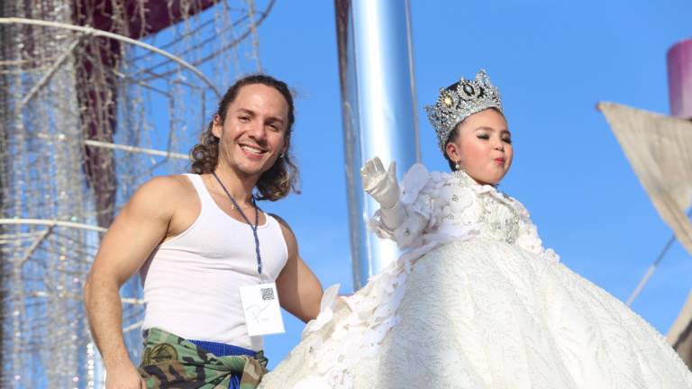 Despiden a Lanao en el segundo desfile de Carnaval