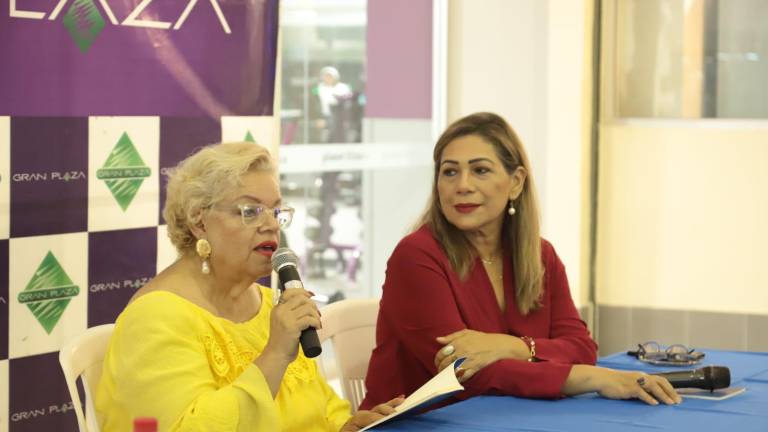 Julieta Montero y Silvia Michel presentaron el libro “Espejo de ellas, reflejos del yo”, en la Gran Plaza Mazatlán.