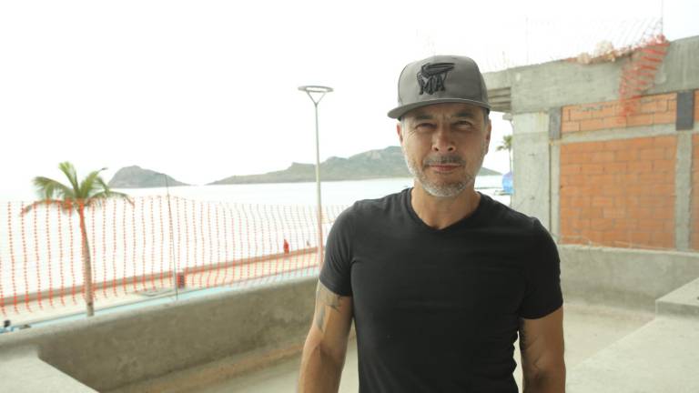 Raúl Méndez Martínez, conocido por su papel Víctor Casillas alías “Chacorta”, en la serie “El Señor de los Cielos”, invierte en Mazatlán, y anunció proyectos actorales en el puerto.