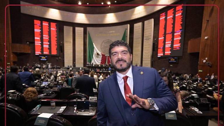 Zenyazen Escobar García, Diputado federal de Morena por Veracruz, fue localizado sin vida dentro de un vehículo en Puente Nacional.