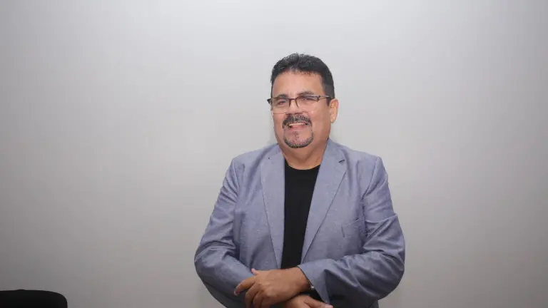 Juan José Rodríguez presenta ‘El inextricable caso de la banda del automóvil gris’