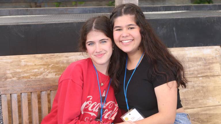 Emelie Blancarte y Lua Sánchez.