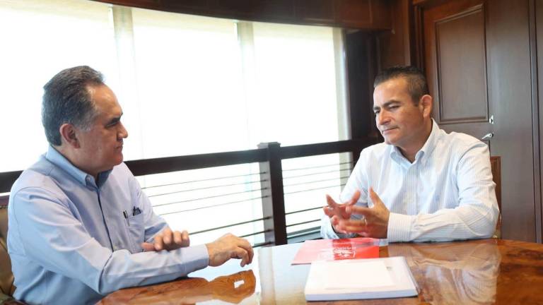 Reunión del Rector de la UAS Jesús Madueña Molina con el Alcalde de Navolato Jorge Rosario Bojórquez Berrelleza.