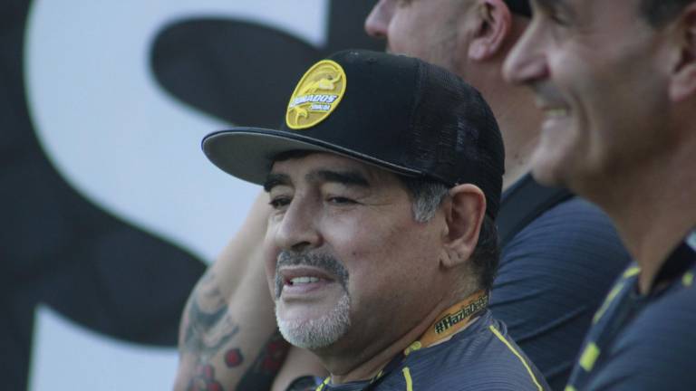Imputan a siete personas por ‘homicidio simple con dolo eventual’ de Maradona