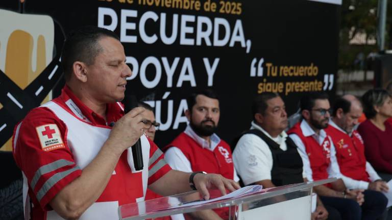 El acto reunió a autoridades estatales y municipales, especialistas en movilidad, personal operativo y directivos de la institución.