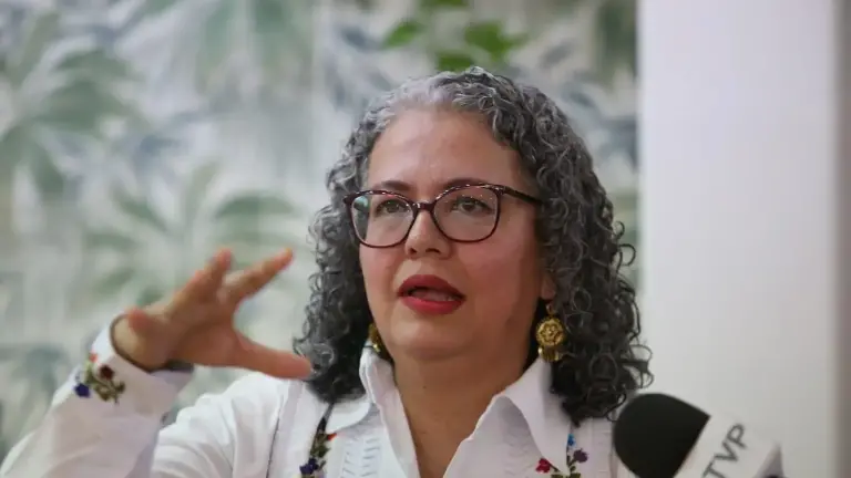Graciela Domínguez Nava solicitó licencia por tiempo indefinido a su cargo en la Cámara de Diputados para participar en el proceso interno de Morena.