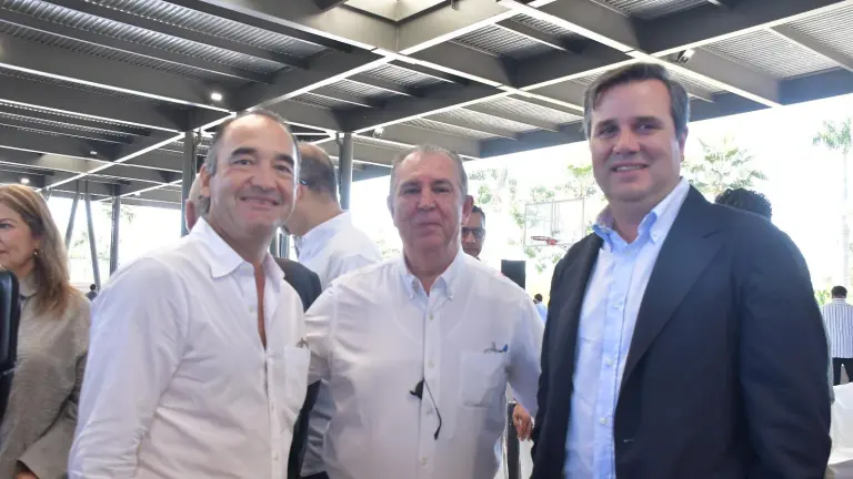 Inaugura Grupo Coppel su Club Deportivo
