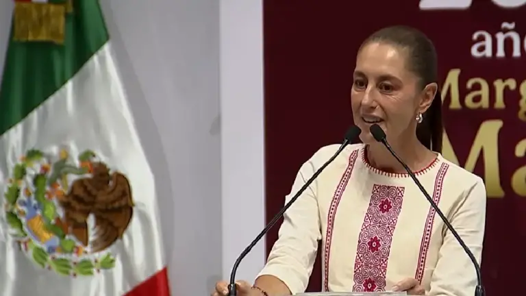 En Hermosillo, la Presidenta Claudia Sheinbaum sostuvo que quienes aspiren a encabezar el Gobierno federal o un estado deben tener únicamente la nacionalidad mexicana.