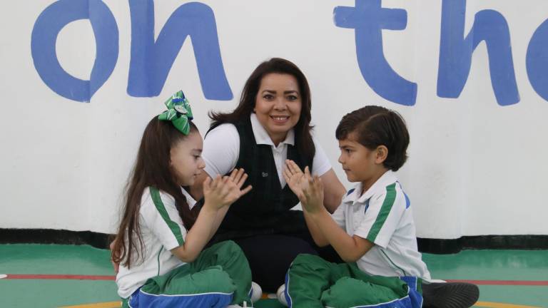 Briseida Luna Zamora destaca la importancia de crear fuertes vínculos con los hijos.