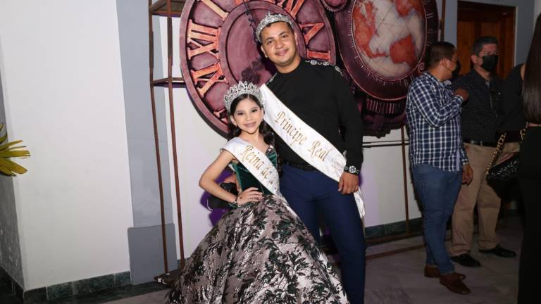 Viven la gran fiesta en la elección de Carolina, Reina del Carnaval de Mazatlán