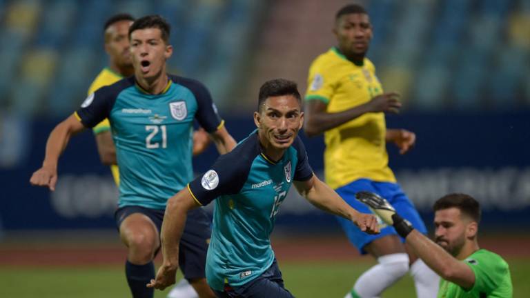 Ángel Mena le rompió la racha de victorias a Brasil.