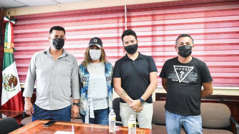 Directivos de los Algodoneros de Guasave