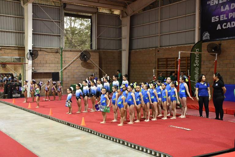 Muestran sus habilidades y fortaleza en el Fuerza Senda League Gimnasia