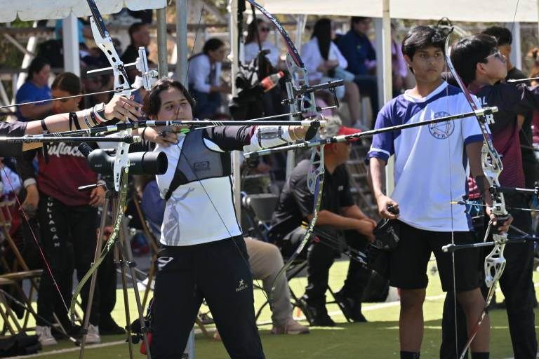 Javier Saavedra hace historia en tiro con arco al calificar a las finales nacionales de Conade