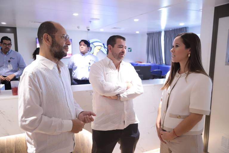 Presentan en Mazatlán el Buque Cabo Star: nueva era en conectividad marítima