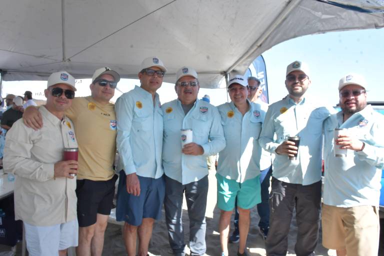 Disfrutan de sol, mar y buen ambiente en la ‘Ruta de la Ballena’ 2026