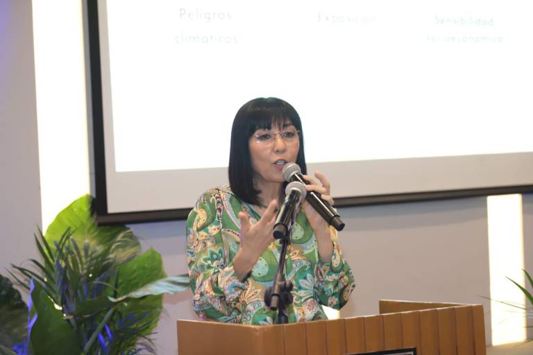 Ciudadanía y gobierno, claves para adaptar reglamentos y reducir vulnerabilidad de Mazatlán, afirma Sandra Guido