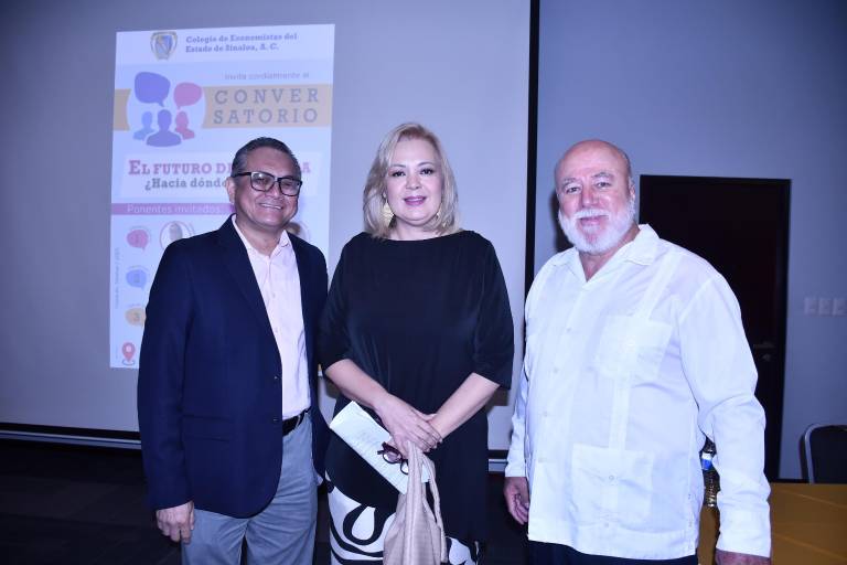 Conversan ciudadanos sobre el futuro de Sinaloa