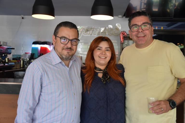 Realiza Noroeste el tradicional brindis de Año Nuevo