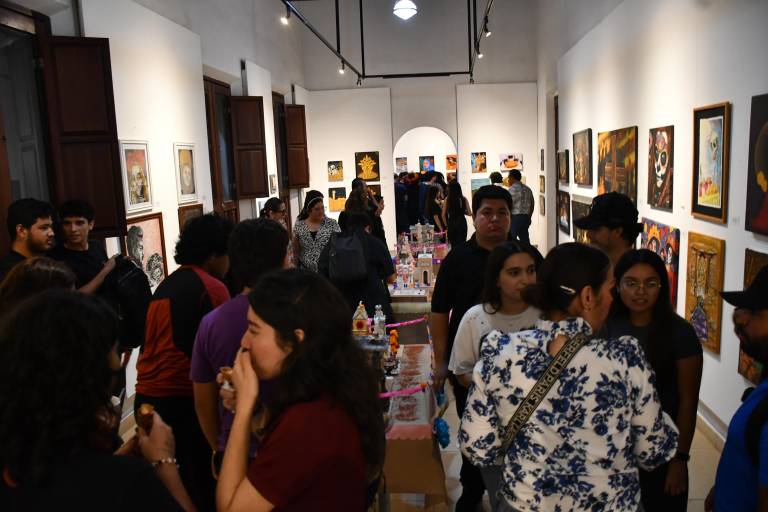 Brindan homenaje a los fieles difuntos en la exposición ‘Una Fiesta Viva de México’