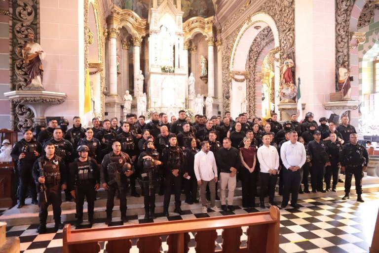 Celebran misa de acción de gracias por el Día del Policía en Mazatlán