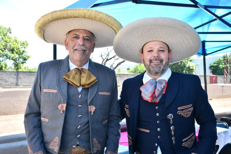 Disfrutan Charreada con causa en apoyo a mujeres con Cáncer de mama